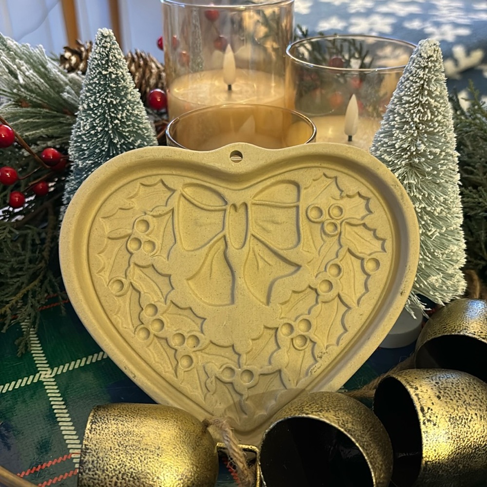 Pampered Chefef limited edition shortbread mold